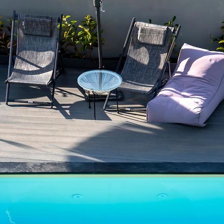 Berries Luxury Apartments เนอามูดาเนีย ภายนอก รูปภาพ