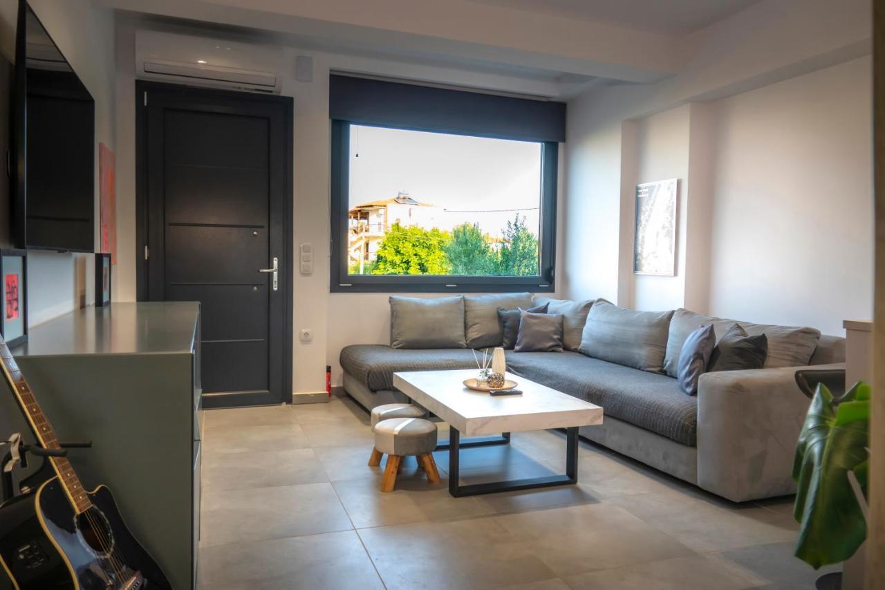 Berries Luxury Apartments เนอามูดาเนีย ภายนอก รูปภาพ