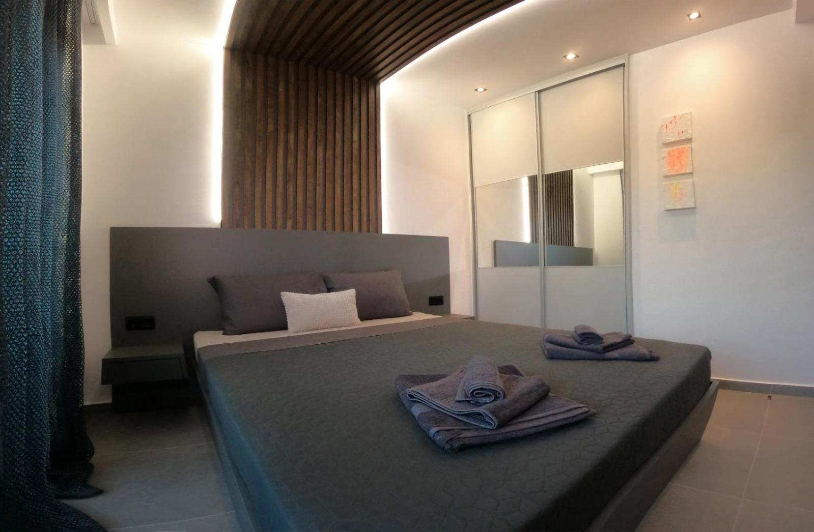 Berries Luxury Apartments เนอามูดาเนีย ภายนอก รูปภาพ